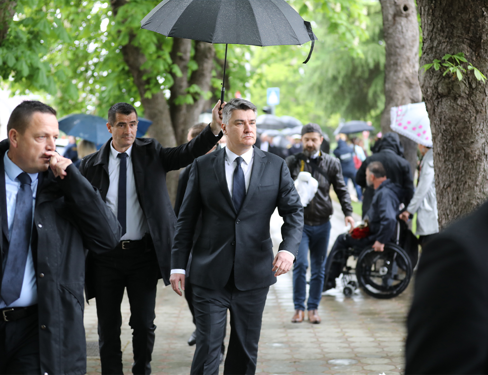 Milanović poručio maturantima i odbrusio Orbanu: Ne objavljujte Hrvatsku većom!
